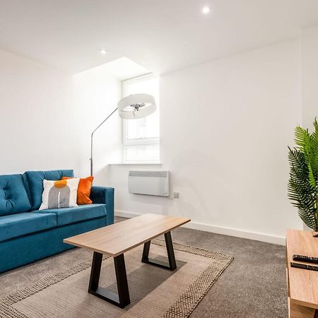 Lovely 1 Bedroom Apartment In Central Rotherham Kültér fotó