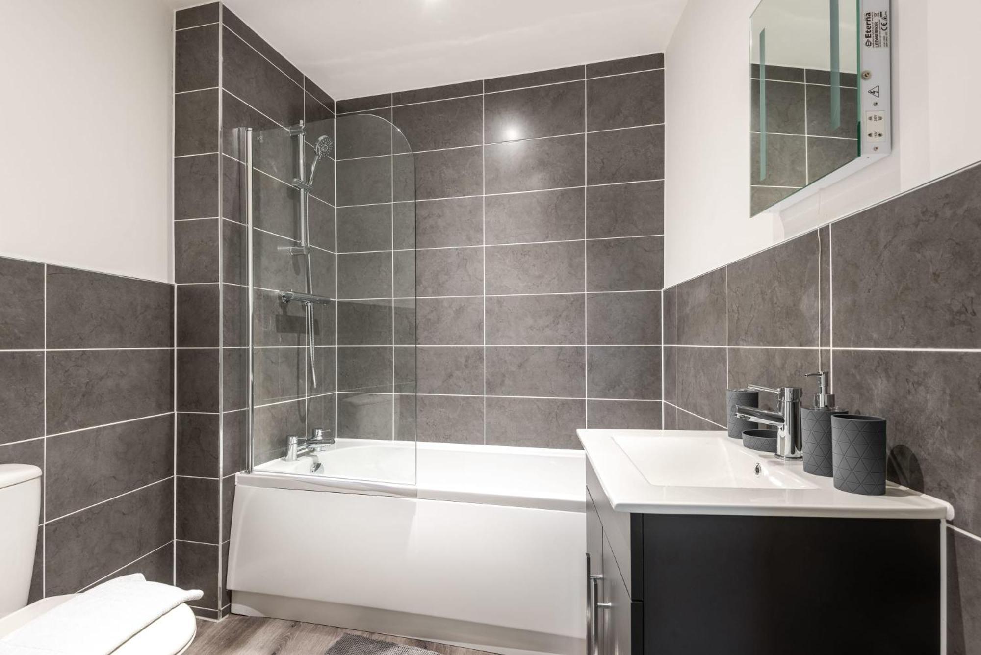 Lovely 1 Bedroom Apartment In Central Rotherham Kültér fotó